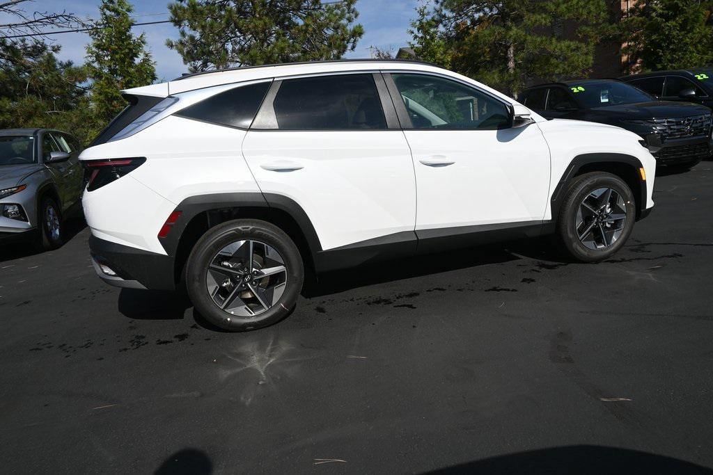 new 2025 Hyundai Tucson car, priced at $35,495