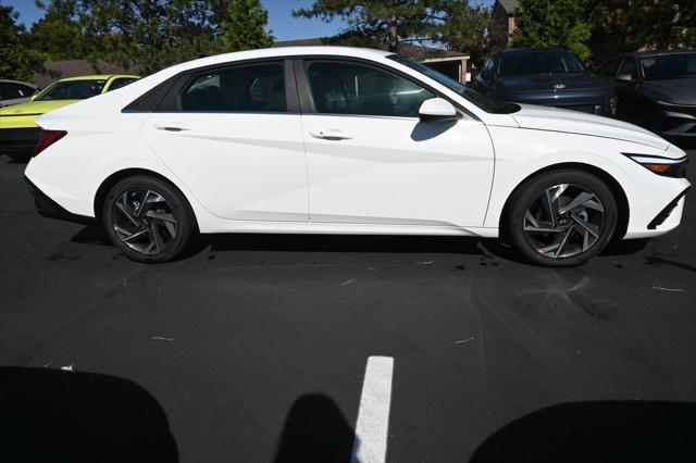 new 2025 Hyundai Elantra car, priced at $25,902