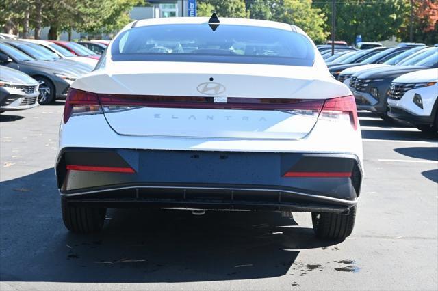 new 2025 Hyundai Elantra car, priced at $25,902