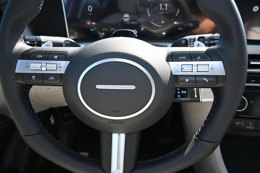 new 2025 Hyundai TUCSON Hybrid car, priced at $33,740