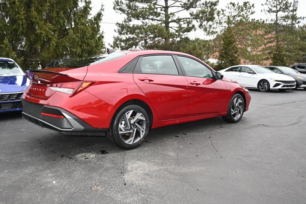 new 2025 Hyundai Elantra car, priced at $24,435