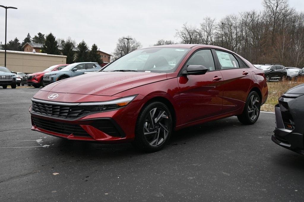 new 2025 Hyundai Elantra car, priced at $24,435