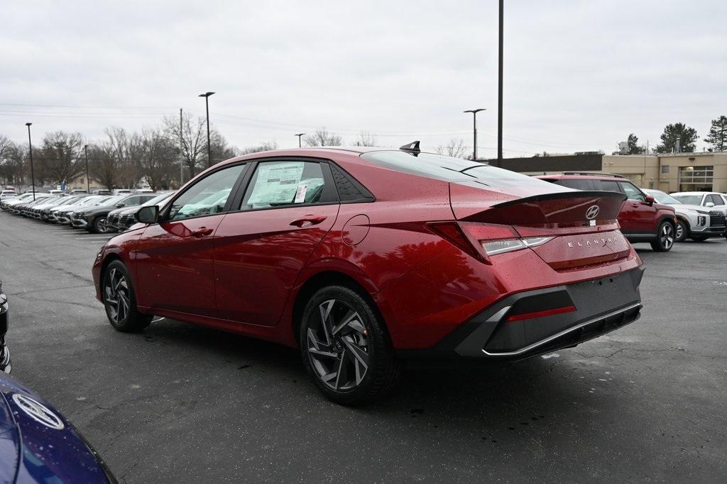 new 2025 Hyundai Elantra car, priced at $24,435