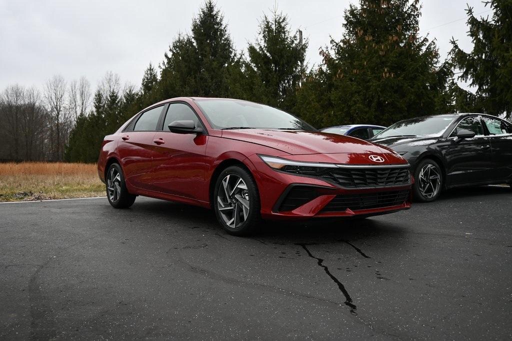 new 2025 Hyundai Elantra car, priced at $24,435