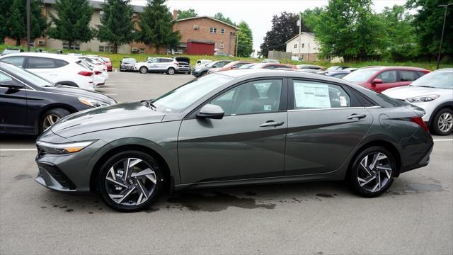 new 2024 Hyundai Elantra car, priced at $24,251