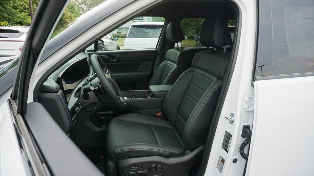 new 2026 Hyundai SANTA FE HEV car, priced at $47,483