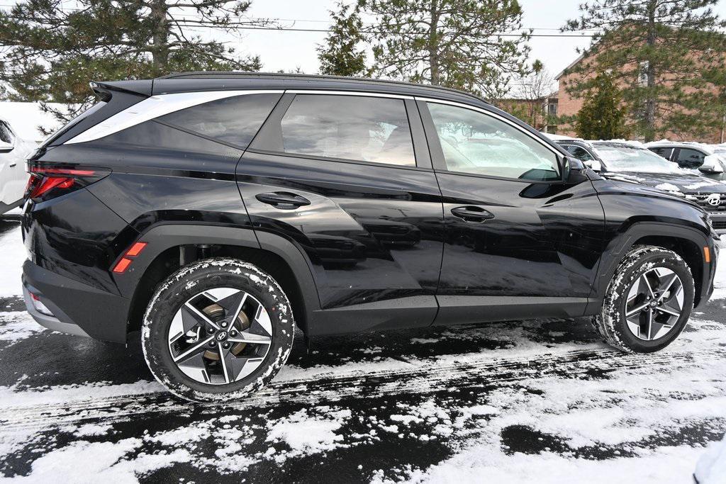 new 2025 Hyundai Tucson car, priced at $33,146