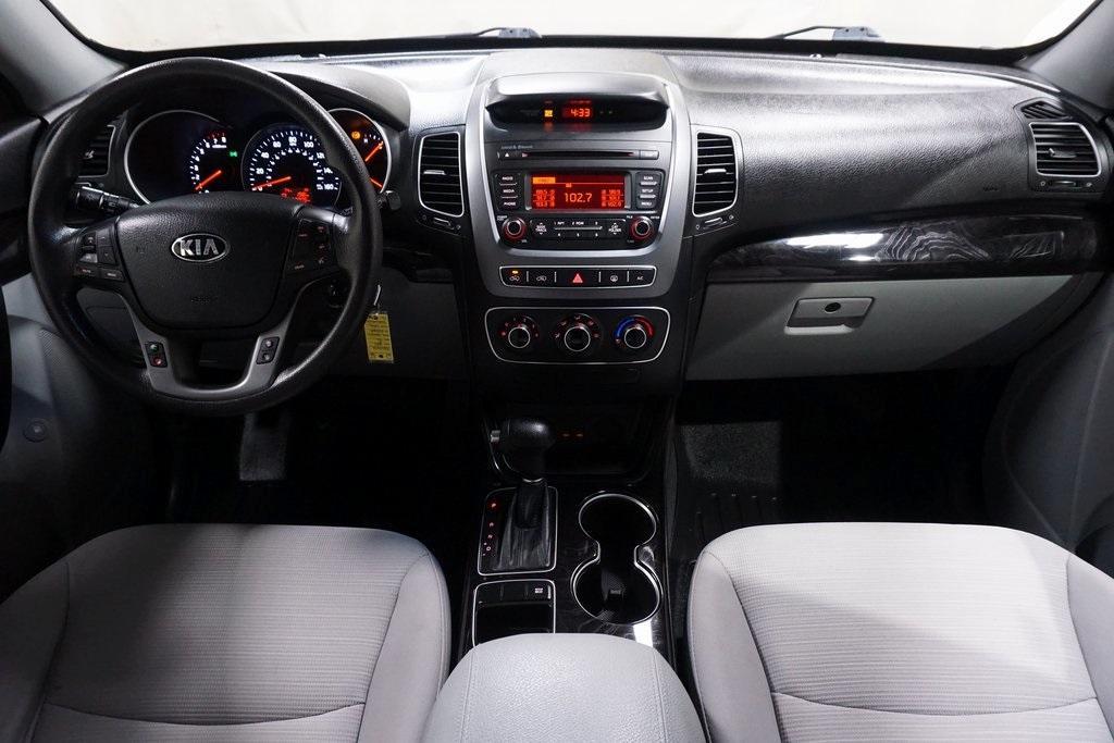 used 2014 Kia Sorento car, priced at $11,990