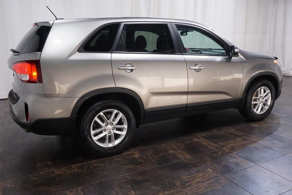 used 2014 Kia Sorento car, priced at $11,990