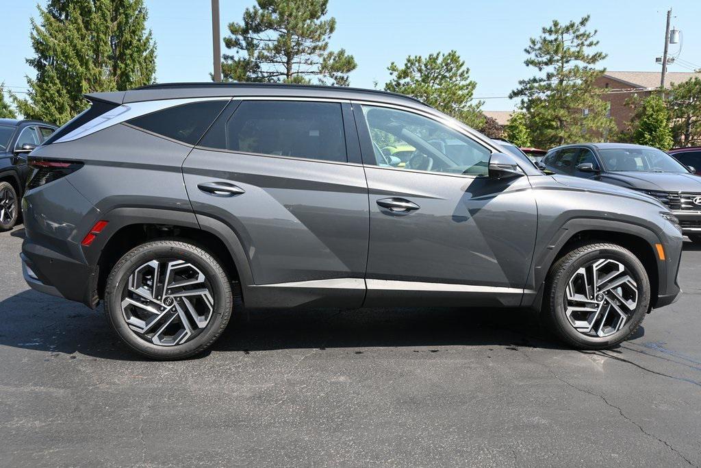 new 2025 Hyundai Tucson car, priced at $39,275