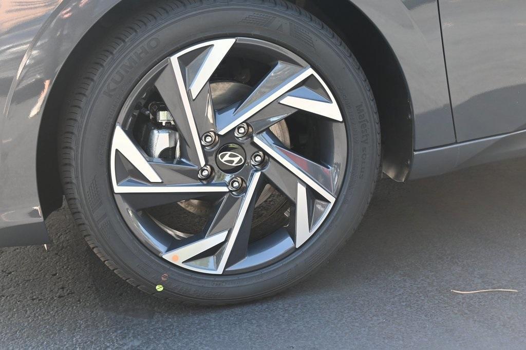 used 2025 Hyundai Elantra car, priced at $22,550