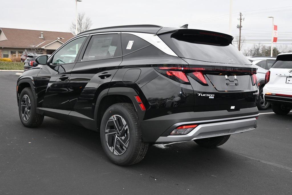 new 2025 Hyundai Tucson Hybrid car, priced at $34,380