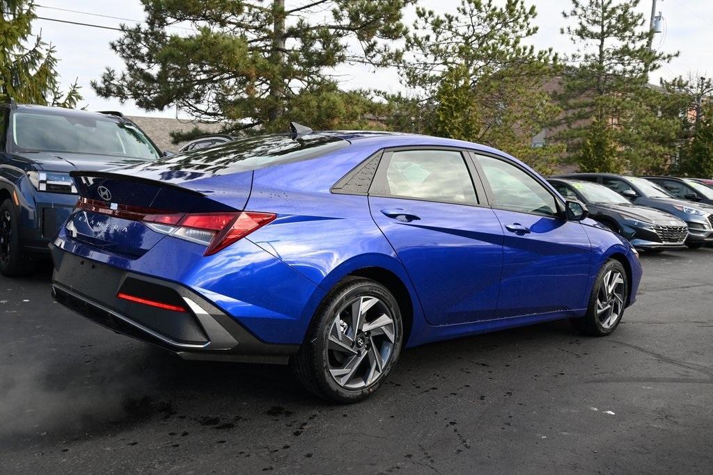 new 2025 Hyundai Elantra car, priced at $23,984