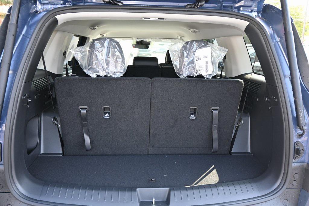 new 2026 Hyundai SANTA FE HEV car, priced at $37,205