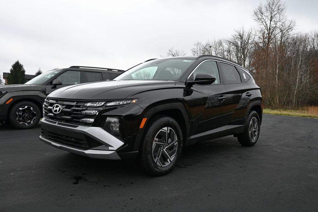 new 2025 Hyundai Tucson Hybrid car, priced at $34,380