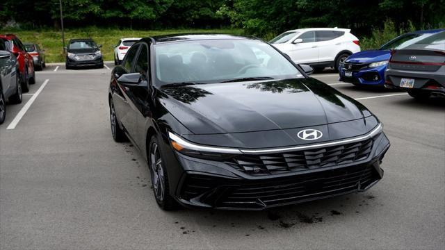 new 2024 Hyundai Elantra car, priced at $27,005