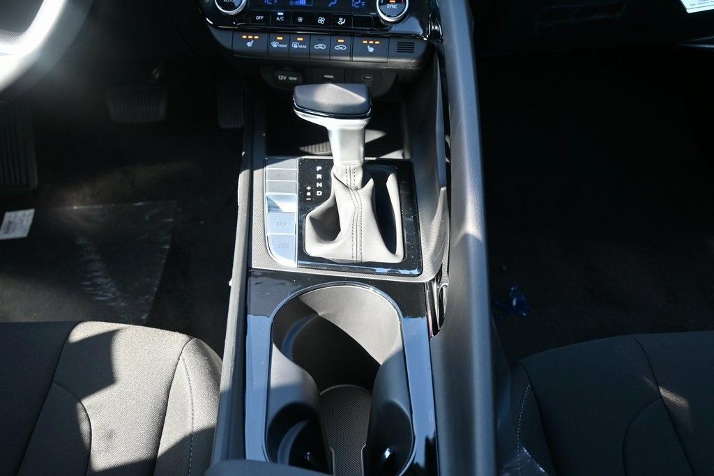 used 2025 Hyundai Elantra car, priced at $21,550