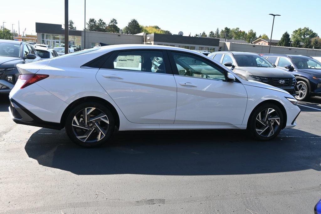 new 2025 Hyundai Elantra car, priced at $25,902