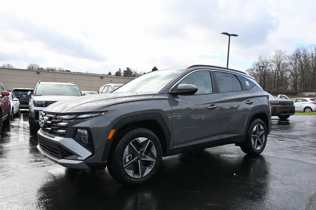 new 2025 Hyundai Tucson car, priced at $33,069