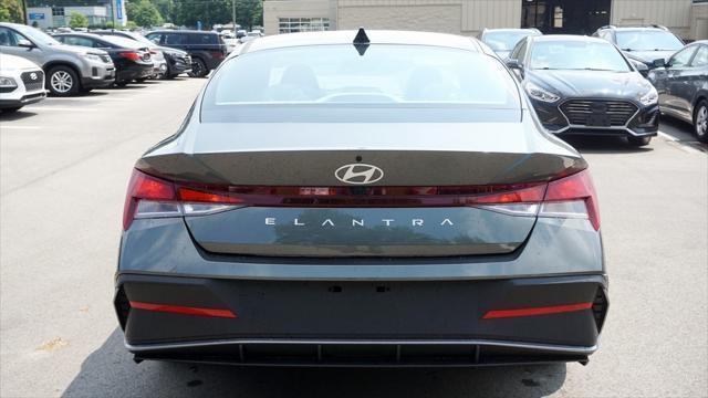 new 2024 Hyundai Elantra car, priced at $23,582