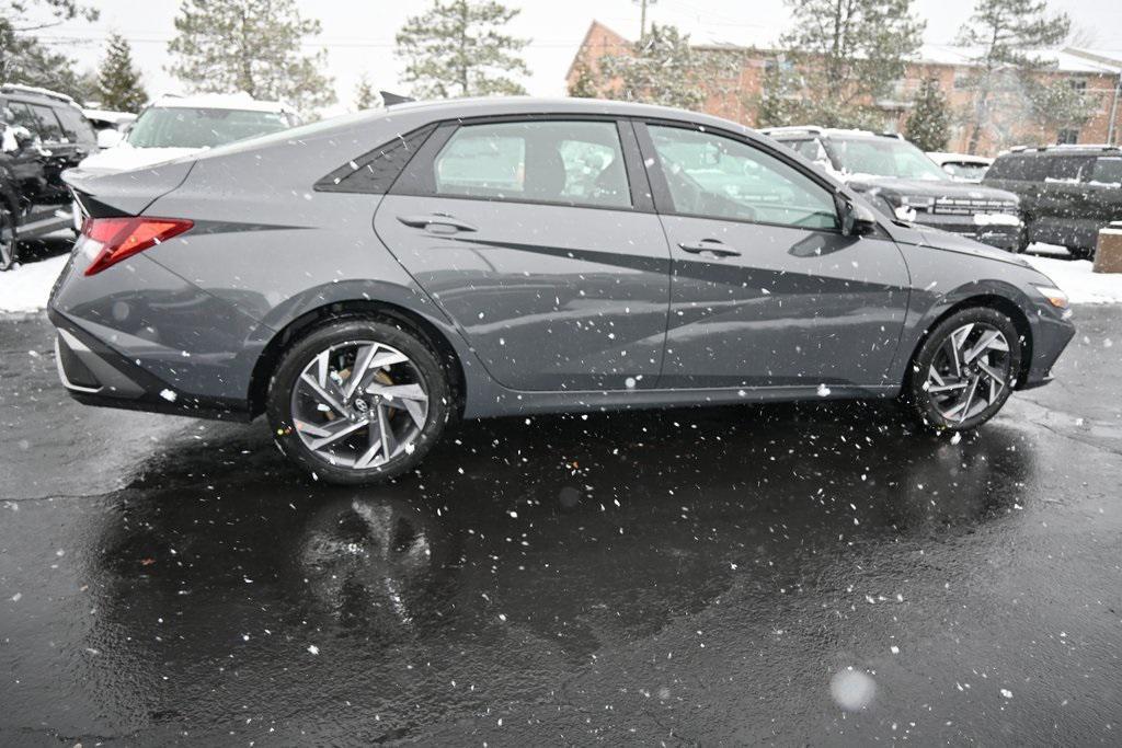 new 2025 Hyundai Elantra car, priced at $23,971