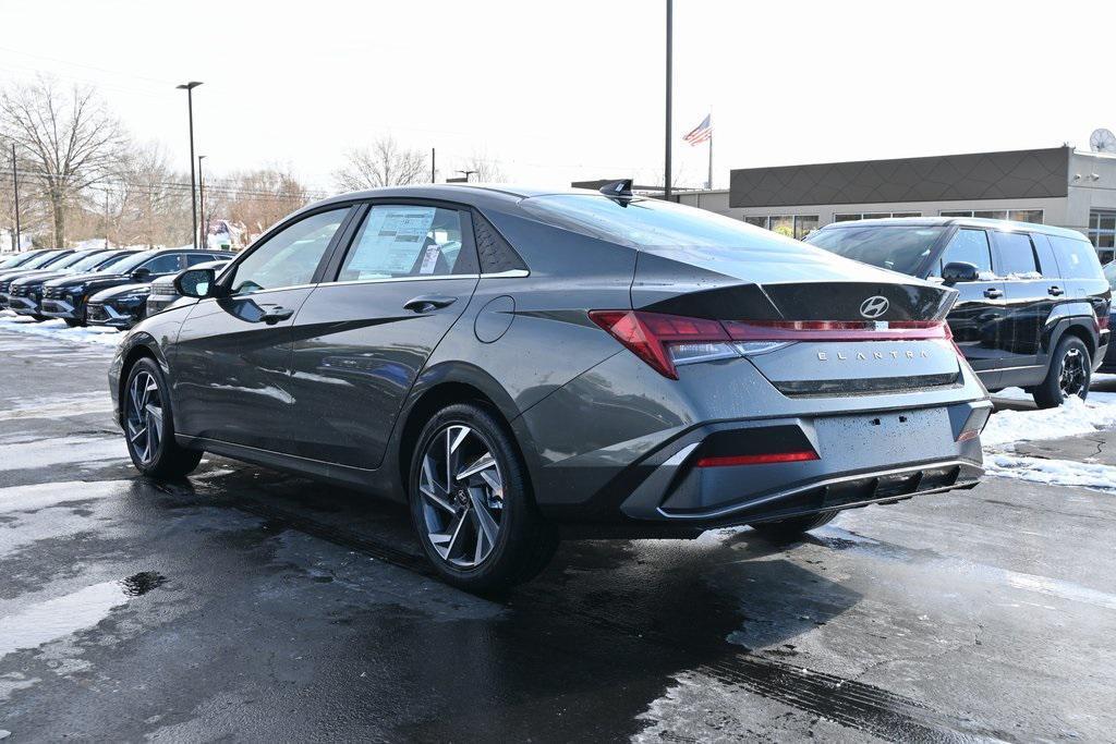 new 2025 Hyundai Elantra car, priced at $26,456