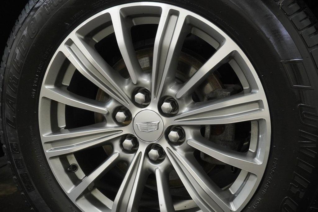 used 2017 Cadillac XT5 car, priced at $16,990