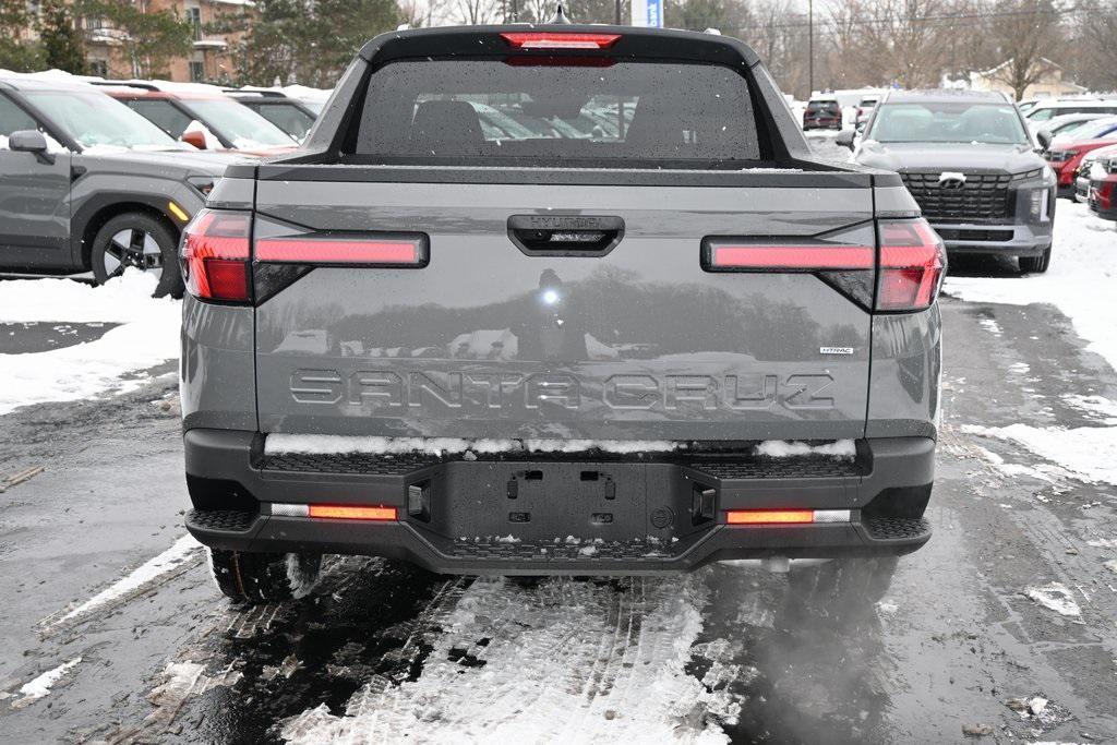 new 2025 Hyundai Santa Cruz car, priced at $32,626