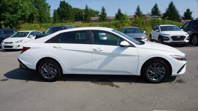 new 2024 Hyundai Elantra car, priced at $24,046