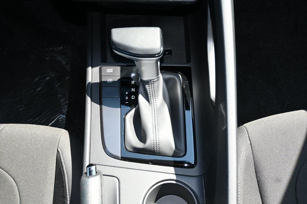 new 2025 Hyundai Elantra car, priced at $23,709