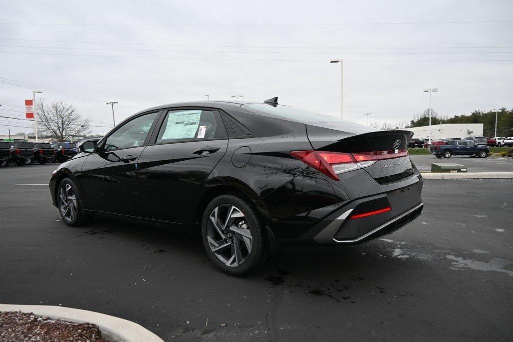 new 2025 Hyundai Elantra car, priced at $24,006