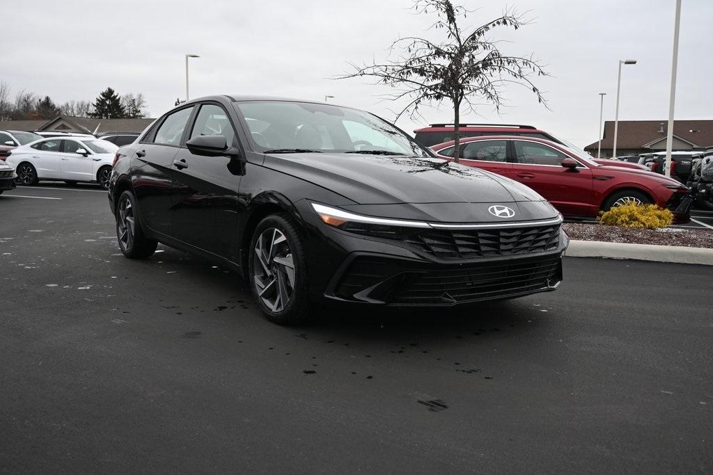 new 2025 Hyundai Elantra car, priced at $24,006