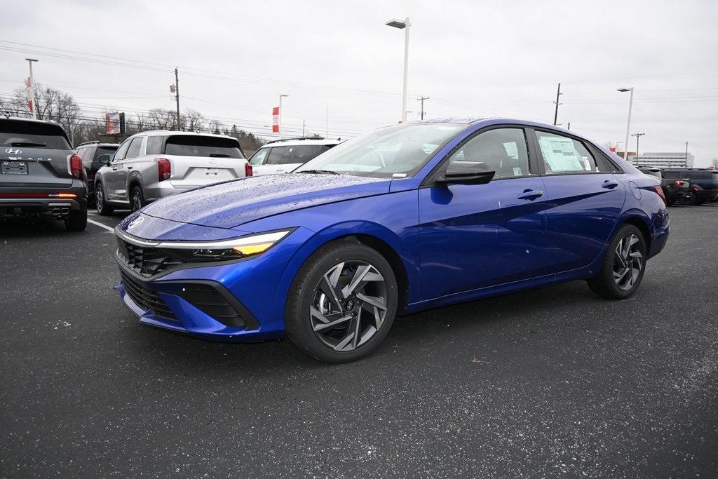 new 2025 Hyundai Elantra car, priced at $23,984