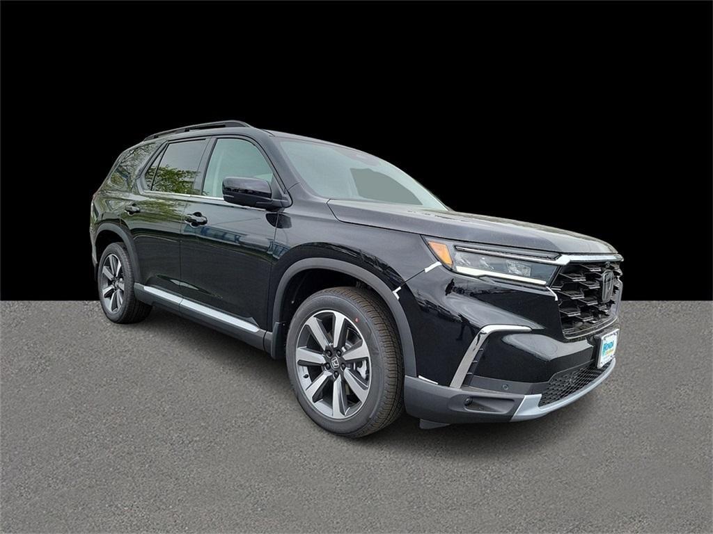 new 2025 Honda Pilot car