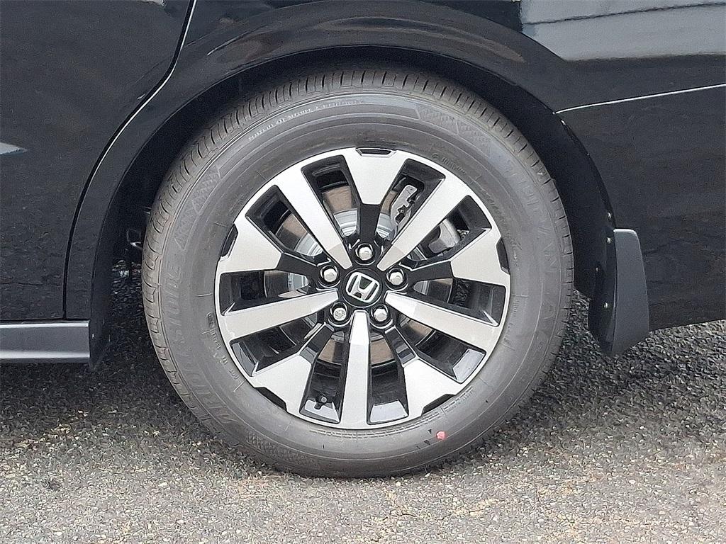 new 2026 Honda Odyssey car, priced at $45,320