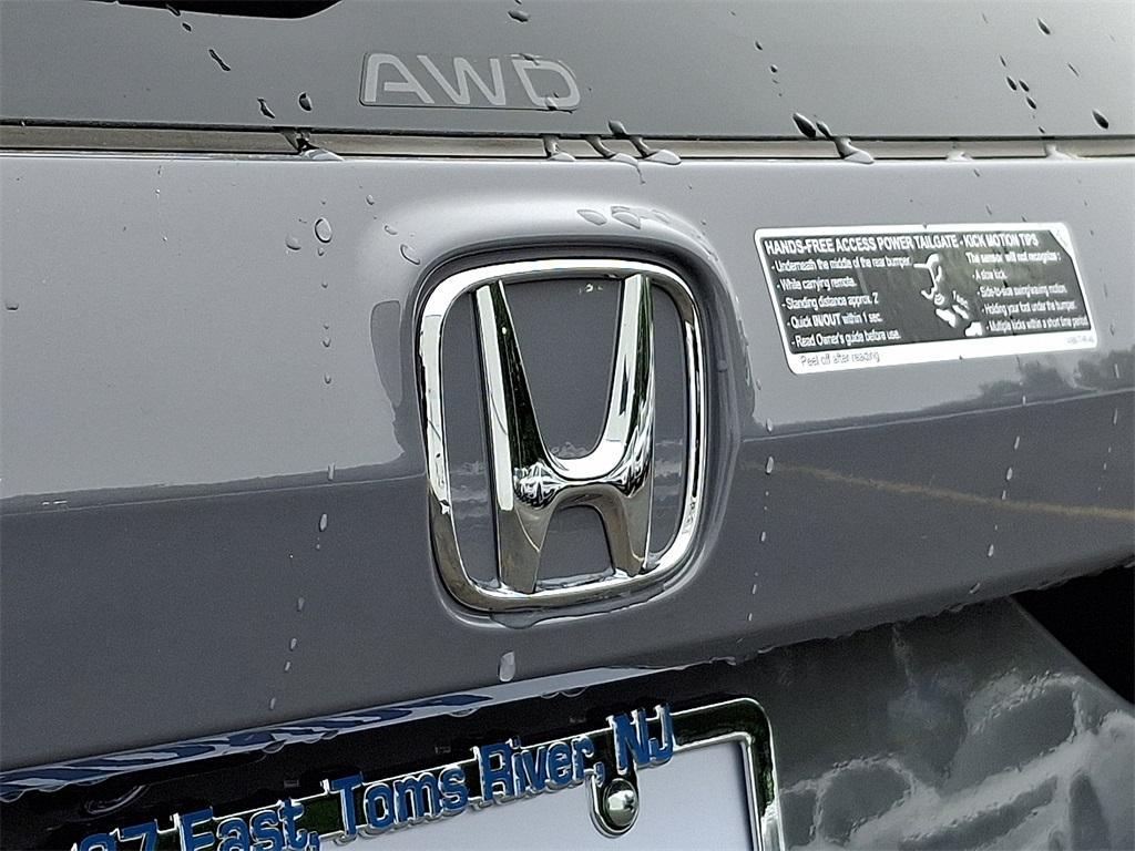 new 2025 Honda CR-V Hybrid car, priced at $42,950