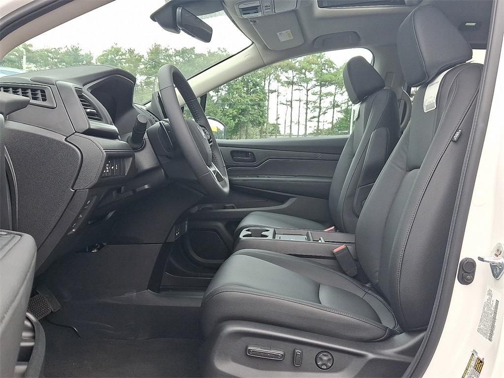 new 2025 Honda Odyssey car, priced at $45,145