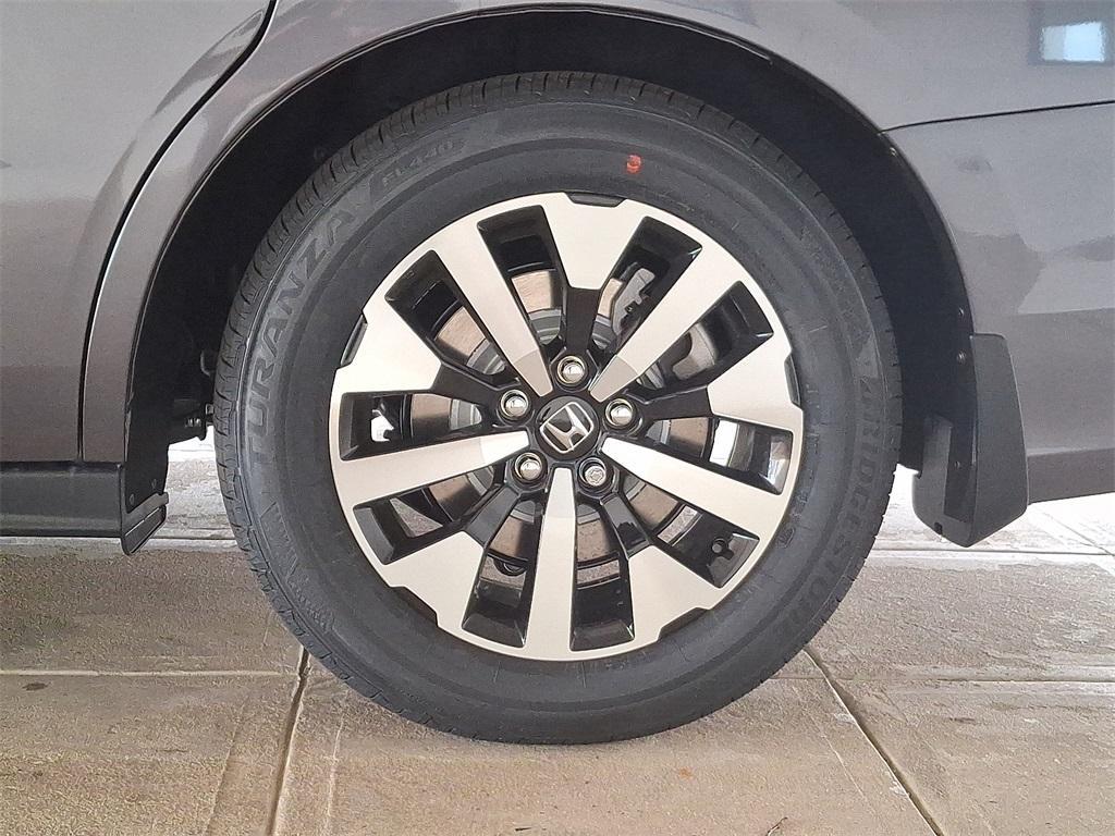 new 2026 Honda Odyssey car, priced at $44,885