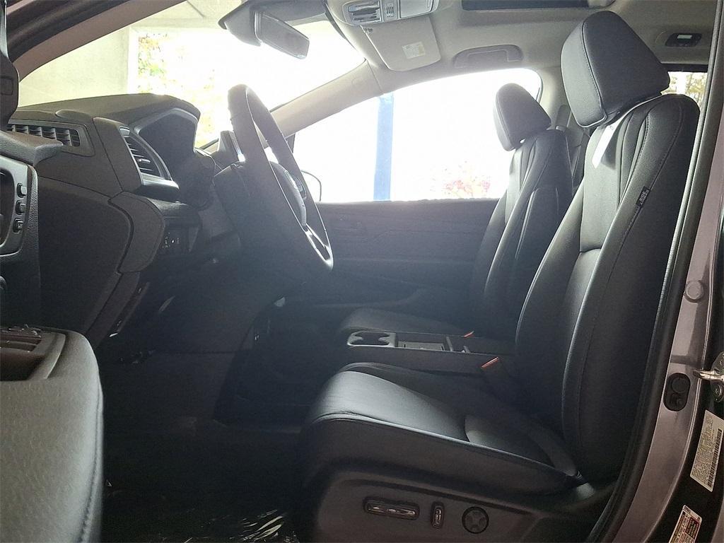 new 2026 Honda Odyssey car, priced at $44,885