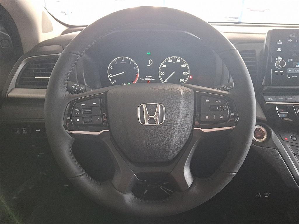 new 2026 Honda Odyssey car, priced at $44,885