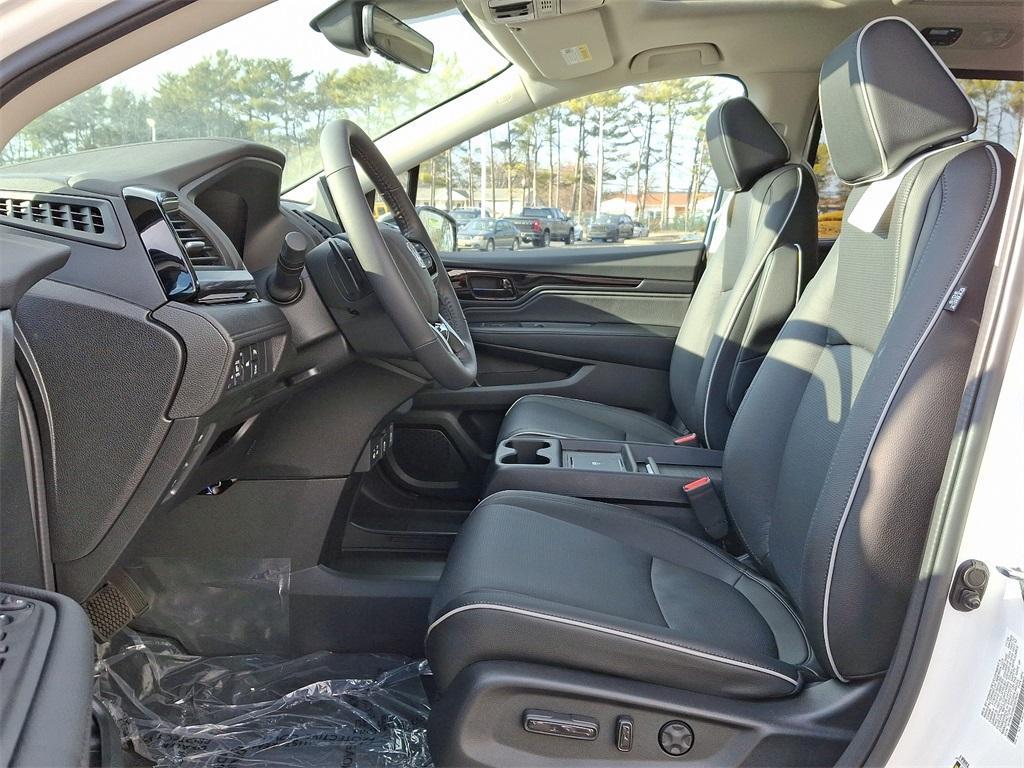 new 2025 Honda Odyssey car, priced at $52,730