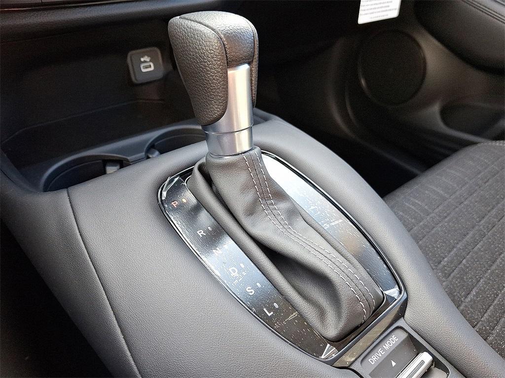 new 2025 Honda HR-V car, priced at $28,750