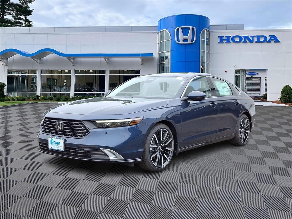 new 2025 Honda Accord Hybrid car, priced at $40,450