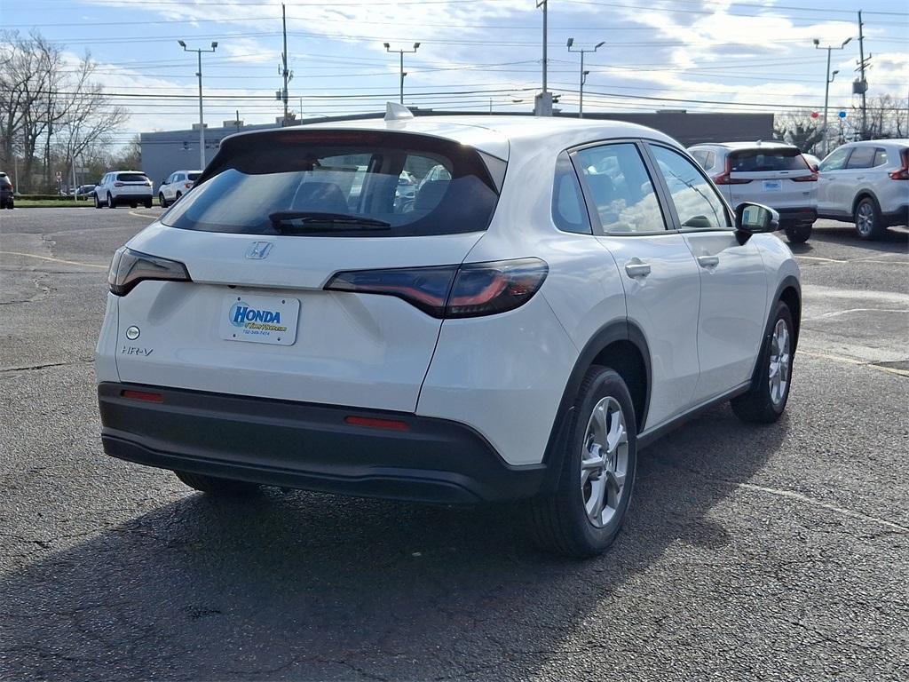 new 2025 Honda HR-V car, priced at $28,705