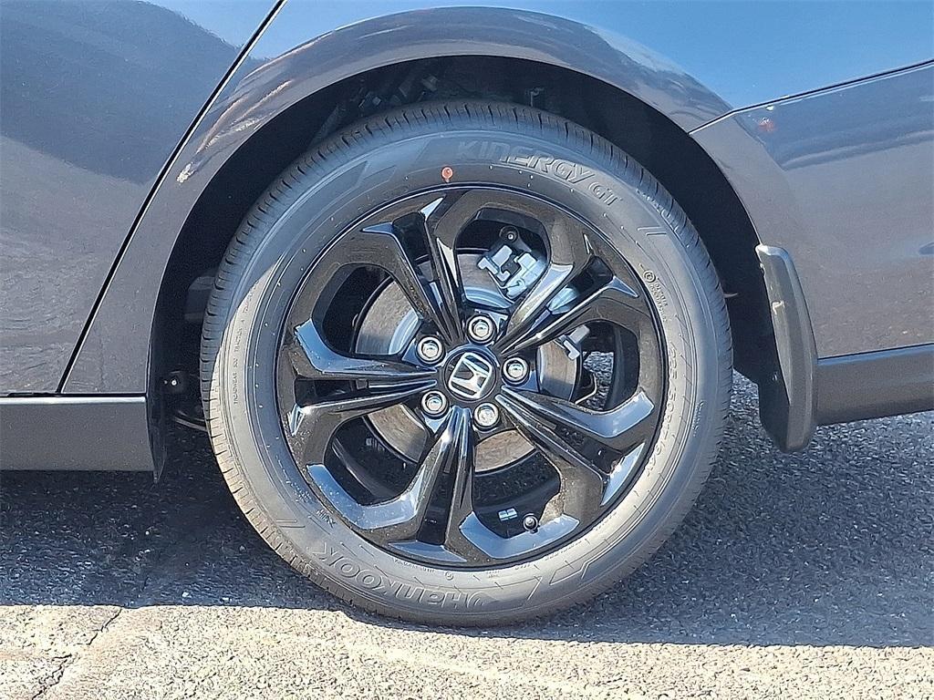 new 2025 Honda Accord car, priced at $31,755