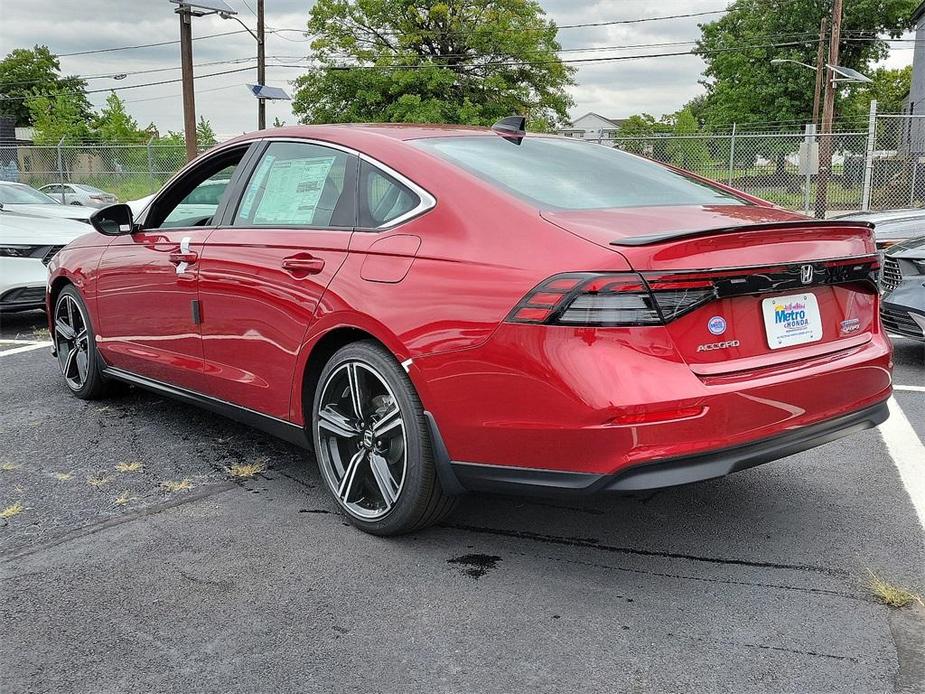 new 2024 Honda Accord Hybrid car