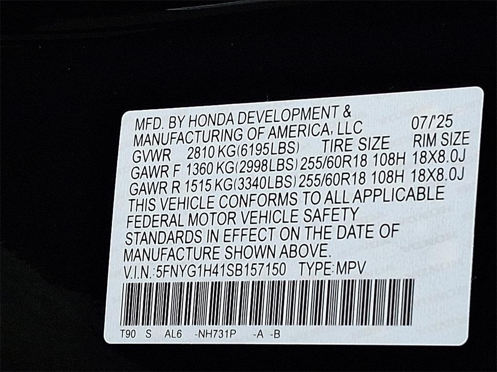 new 2025 Honda Pilot car, priced at $47,825
