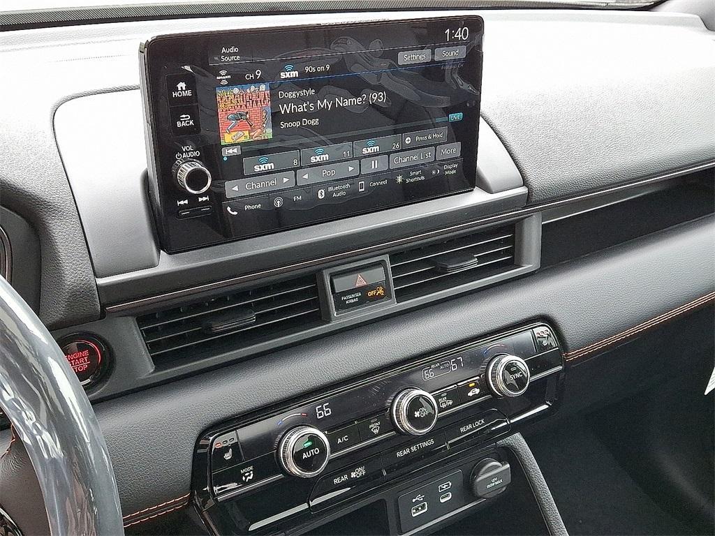 new 2025 Honda Pilot car, priced at $51,305