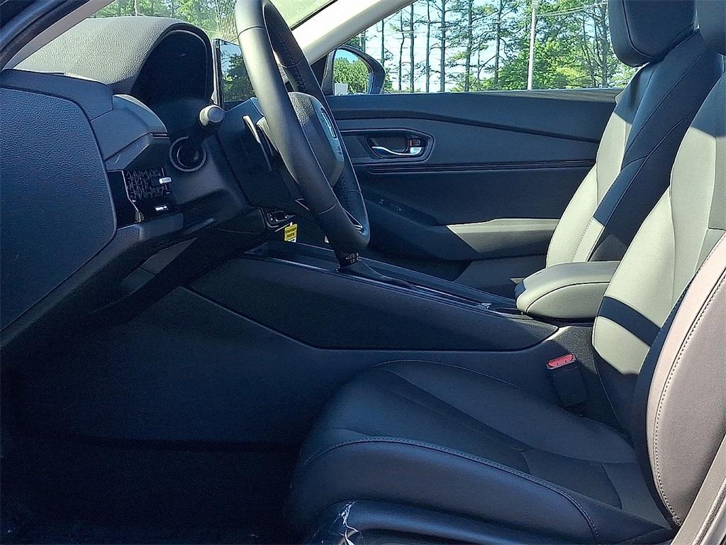 new 2025 Honda Accord Hybrid car, priced at $36,135