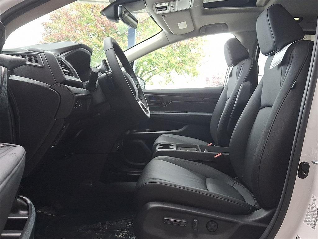 new 2026 Honda Odyssey car, priced at $45,110